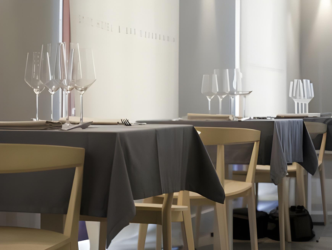 Food & Drinks 5, Khu Hotel, Granada