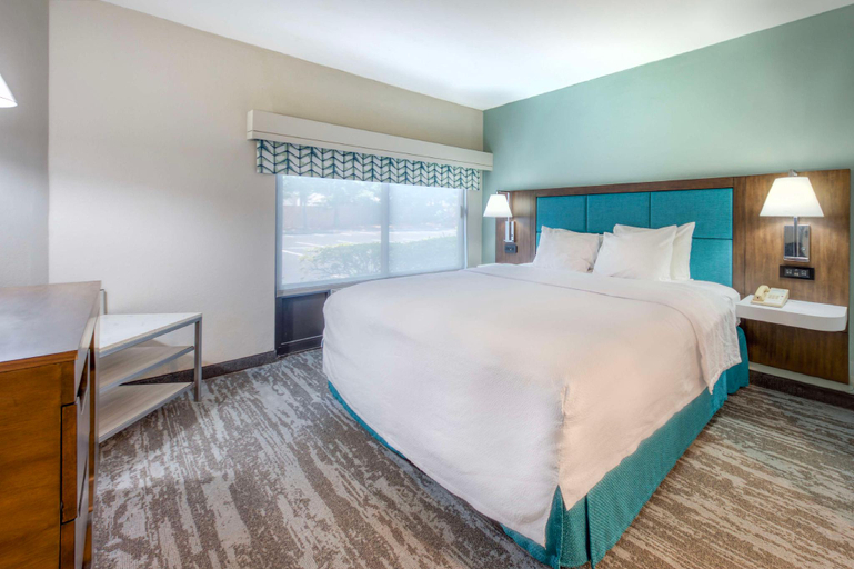Bedroom 13