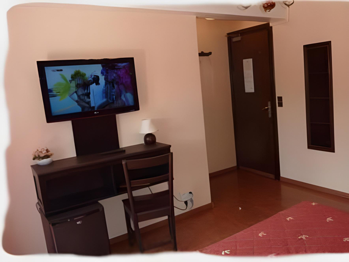 Bedroom 2, Hotel l'Escapade, Alpes-Maritimes