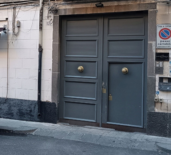 Exterior & Views 2, Karma6Rooms, Catania