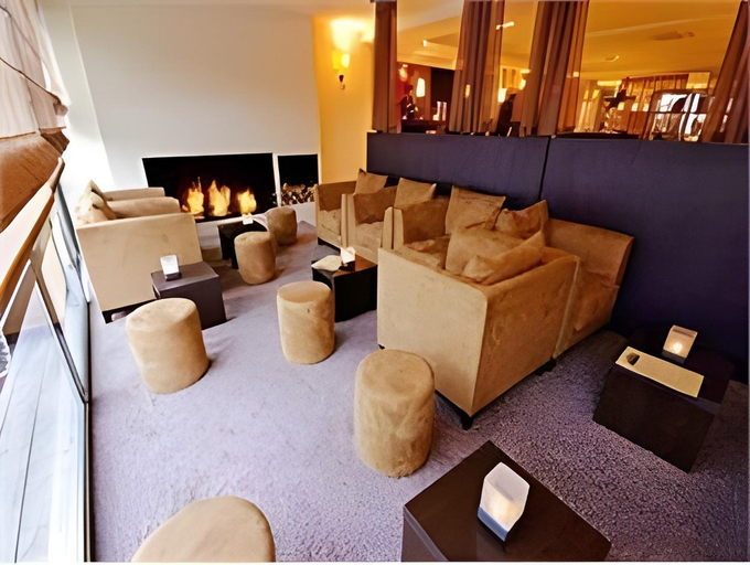 Public Area 4, Residence la Reserve Geneve Ferney Voltaire, Ain