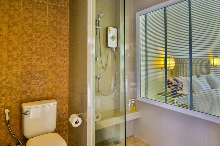 Bedroom 5, Southgate Residence Hotel, Muang Chumphon