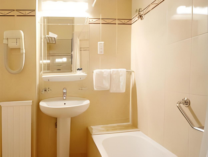 Bathroom 4, Palladion, Epirus