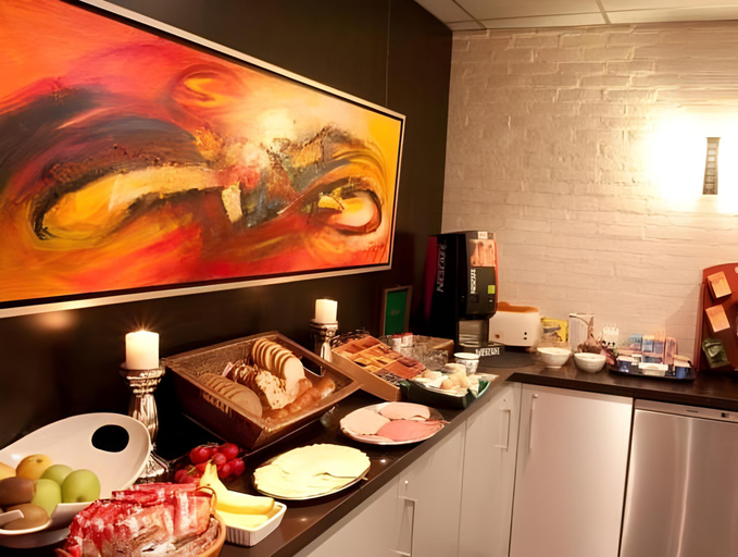 Food & Drinks 3, Gastenverblijf 't Smedenhuys, Maasbracht