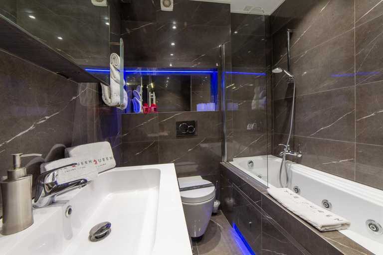 Bathroom 6