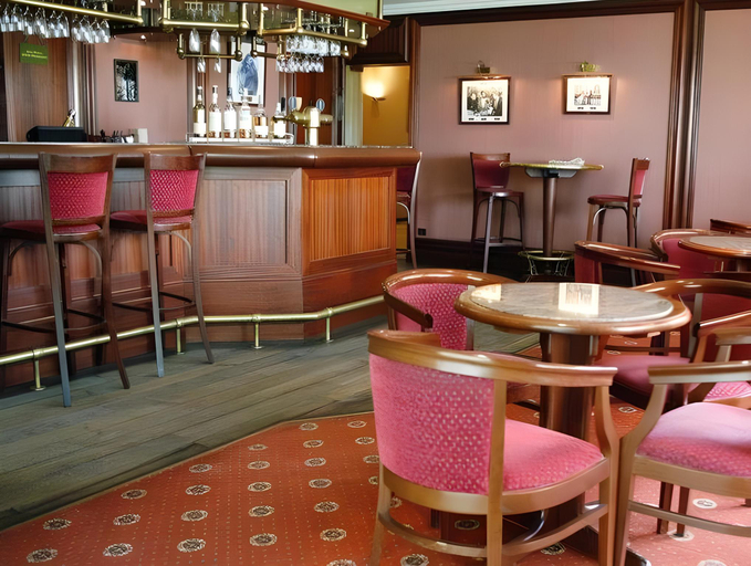 Food & Drinks 5, Hotel Restaurant Weinebrugge, West-Vlaanderen
