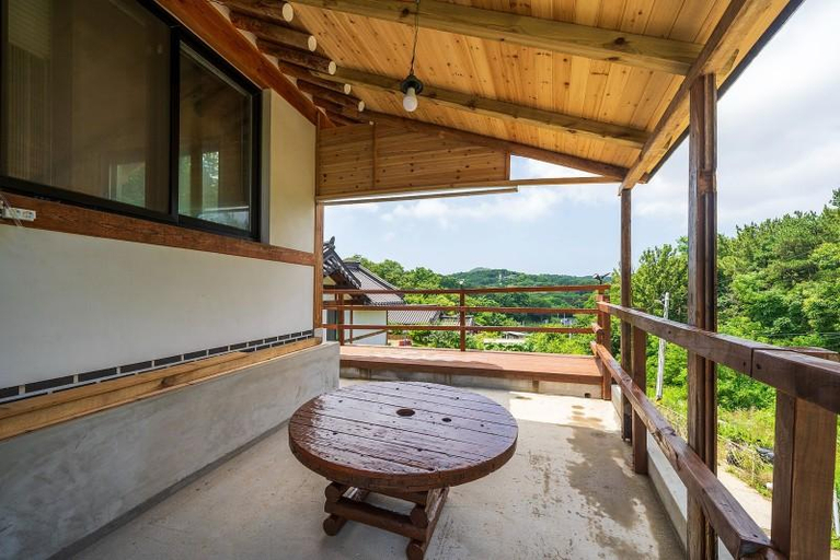 Others 3, Daebudo (Yeongheungdo) Hanok Rest Pension, Ongjin