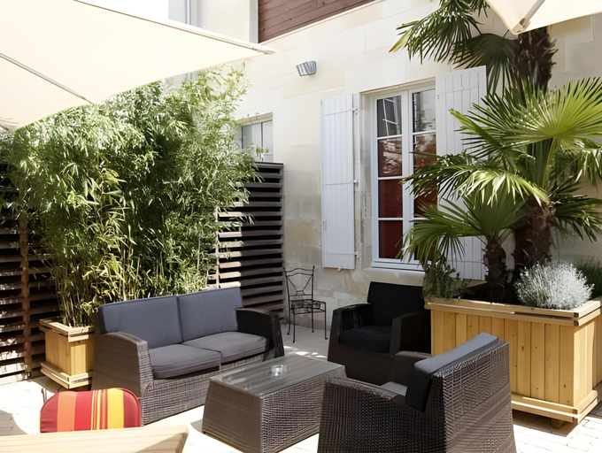 Others 5, Hotel Restaurant Le Lion d'Or, Charente-Maritime