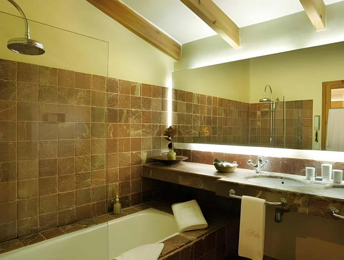 Bathroom 5, Pula Golf Resort, Baleares