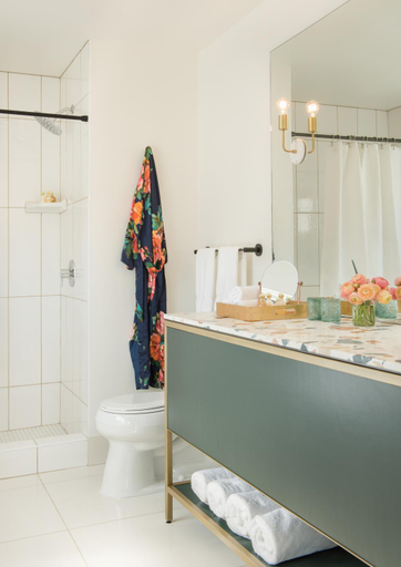 Bathroom 4, RSVP Hotel, Gallatin