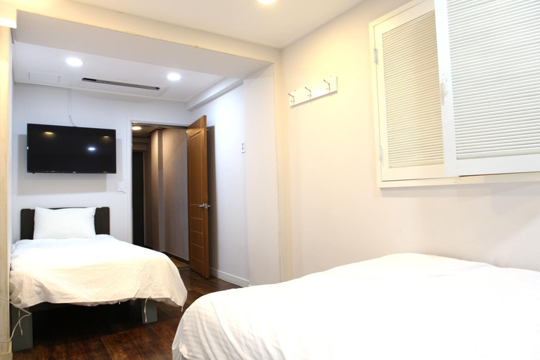 Bedroom 3, Charm Hotel, Seodaemun