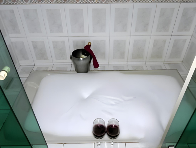 Bathroom 4, Pousada das Videiras, Camanducaia