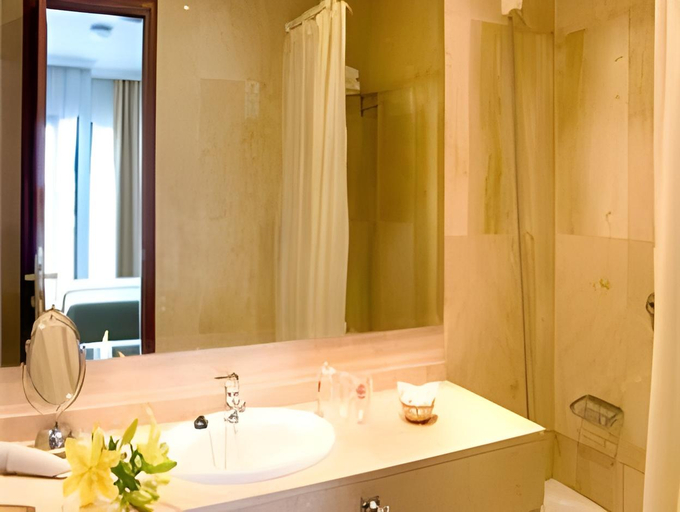 Bathroom 4, Don Manolito, Santa Cruz de Tenerife