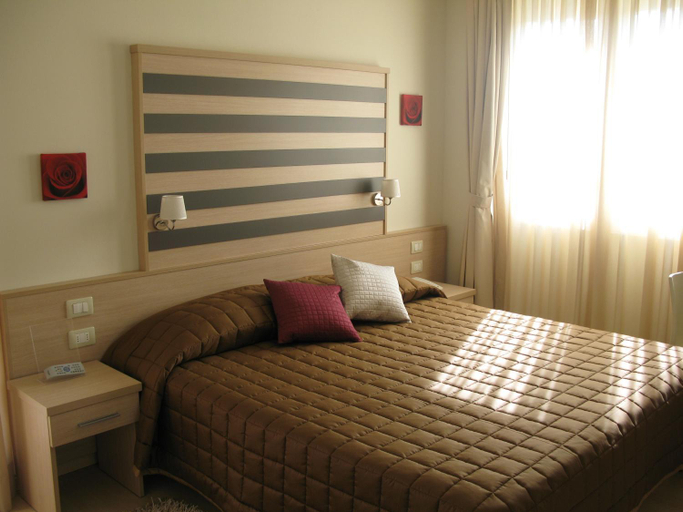 Bedroom 9