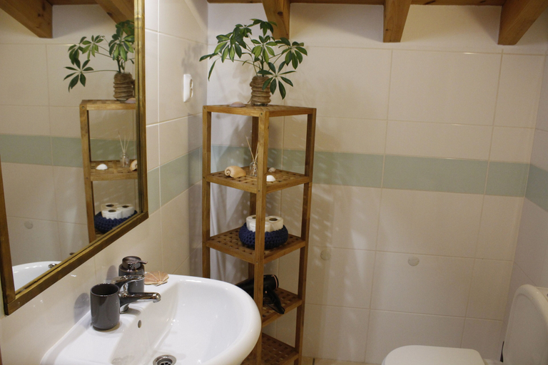 Bathroom 3, Casa Delbon, Aljezur