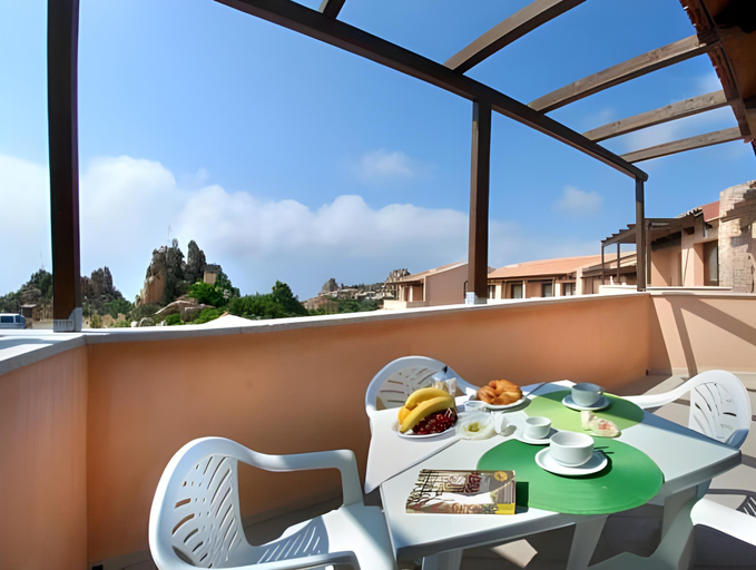 Food & Drinks 3, Gravina Resort & Apartments, Olbia-Tempio