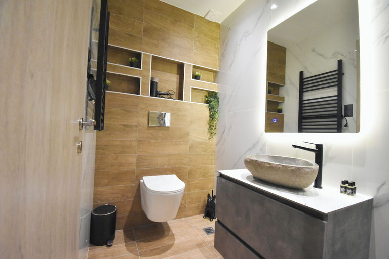Bathroom 2, KLEKO by halu!, Central Macedonia