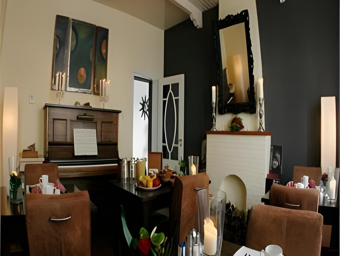 Others 4, B&B Montenakerhof, Limburg