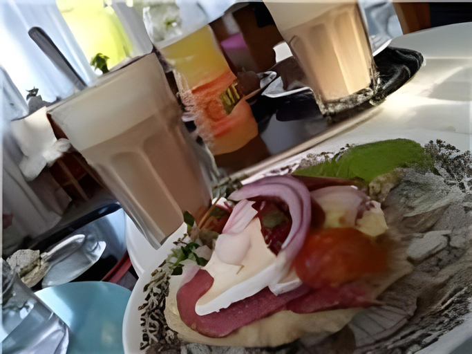 Food & Drinks 2, Cafe Mandeltartan B&B VillaFloraViola, Ronneby