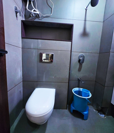 Bathroom 4, Hotel Nexus, Indore