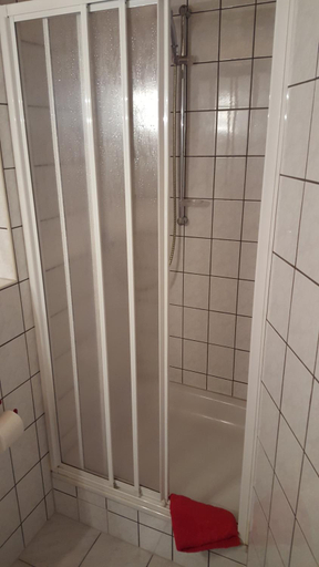 Bathroom 3, Gastehaus Stadtschaenke, Sächsische Schweiz-Osterzgebirge