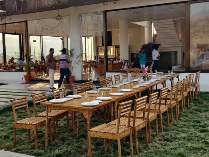 Food & Drinks 4, Hotel Ajanta green restaurant and resort, Aurangabad
