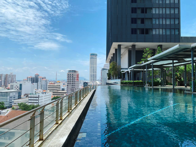 Sport & Beauty, Lovely 2 Bedrooms Family Suite at Tropicana 218 Macalister, Penang Island