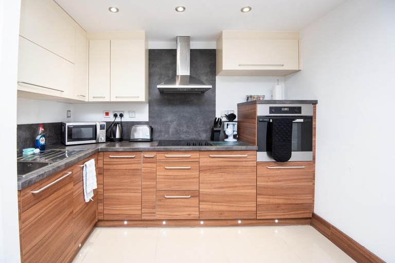 Others 5, Le Grove Serviced Apartments, Hertfordshire