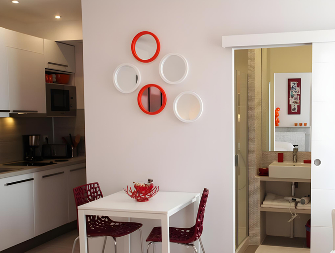Kitchen 5, O Carre Croisette Cannes, Alpes-Maritimes