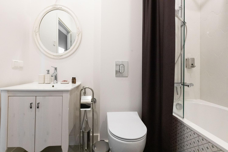 Bathroom 2, Vilnius legends house I Best for families I Free parking, Vilniaus
