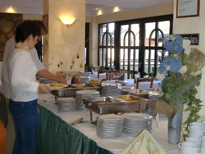 Food & Drinks 5, Zsanett Hotel, Fonyód