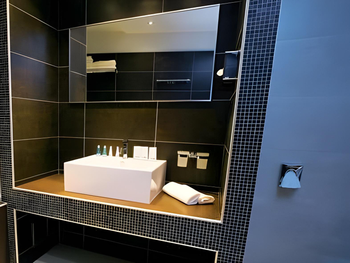 Bathroom 3, Boutique Hotel Marina, Krk
