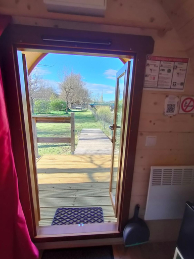 Others 4, Camping du Moulin de Thoard, Alpes-de-Haute-Provence