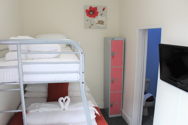 Bedroom 2, Backpackers Hotel, Blackpool