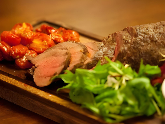 Food & Drinks 5, The Three Crowns, Devon