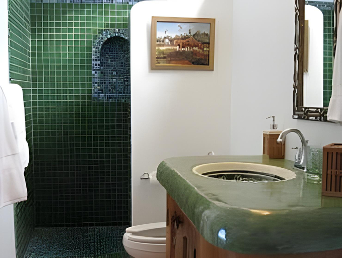 Bathroom, Los Colibris Casitas, La Paz