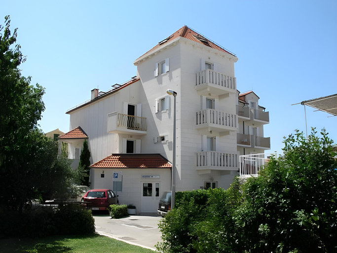 Exterior & Views 2, Apartments Darija Supetar, Supetar