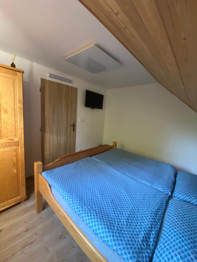 Others 4, WBS Vinarstvi U Lisu Znojmo 6345, Znojmo