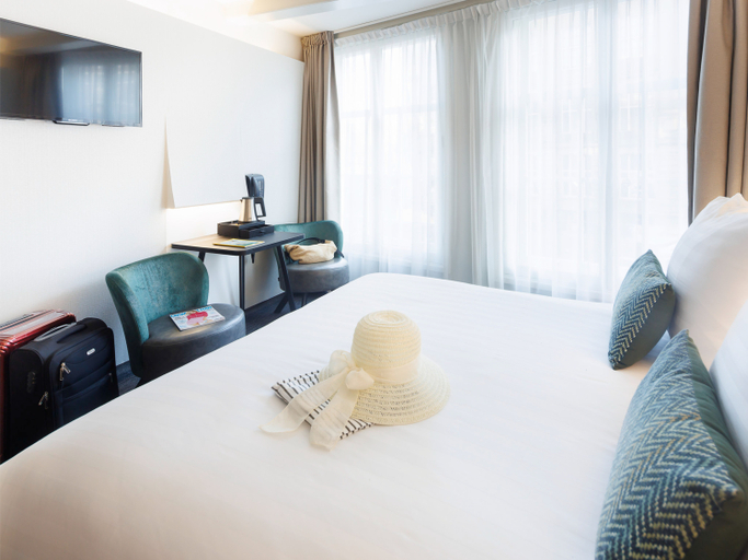 Bedroom 3, ibis Styles Amsterdam Central Station, Amsterdam