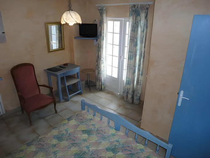 Bedroom 2, Au Bien Etre piscine chauffee, Var