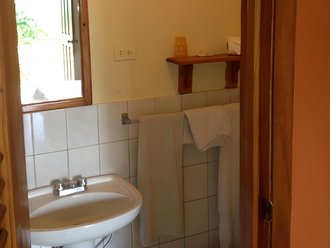 Bathroom 2, Hotel Casa Coco, Boca Chica