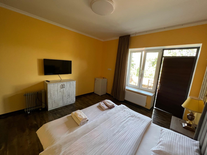 Others 2, Balkonchik GuestHouse