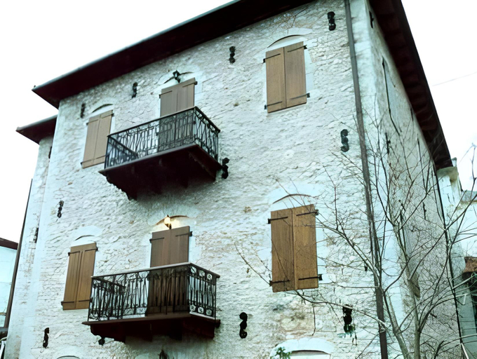 Others 5, Kaza Guesthouse, Peloponnese