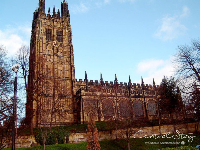 Others 5, The Lower Gathering - Town Centre - Sleeps Up To 10, Wrexham