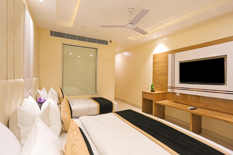 Bedroom 12