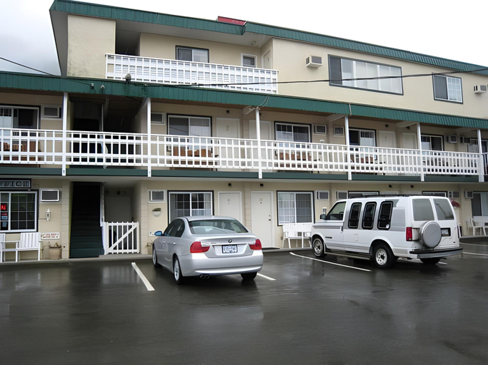 Others 4, Best Continental Motel, Fraser Valley