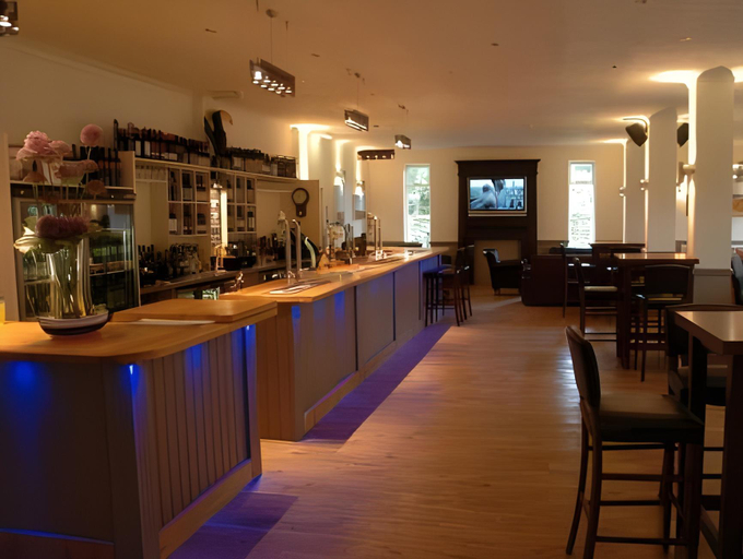 Food & Drinks 4, The Lodge, Cambridgeshire