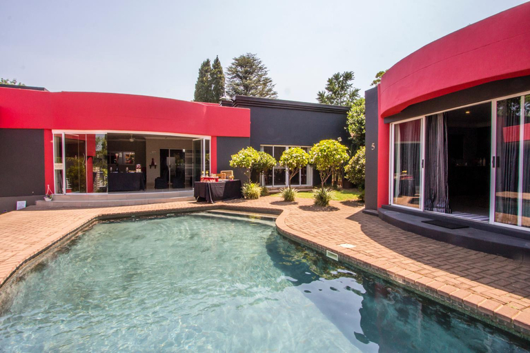 Sport & Beauty 2, New Bali Bed & Breakfast, Amajuba