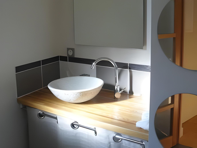 Bathroom 2, Au Saint-Amand, Haute-Marne