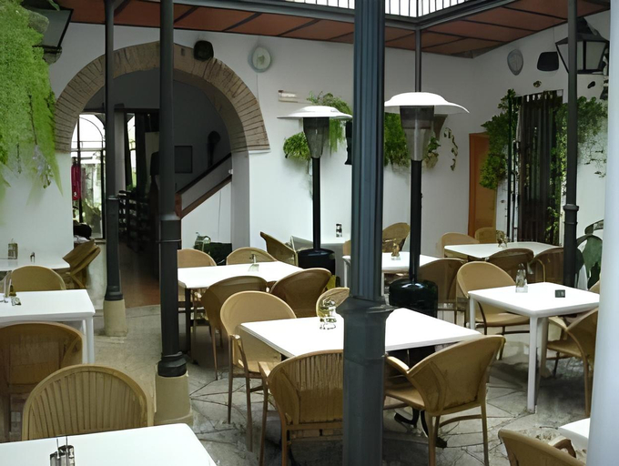 Food & Drinks 4, Los Patios de la Juderia Apartamentos, Córdoba